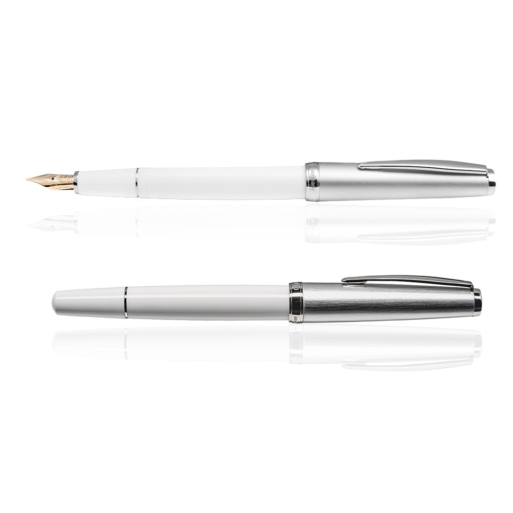 Cleo Skribent - Classic Metal Cap - 14k Gold Nib Fountain Pen - White