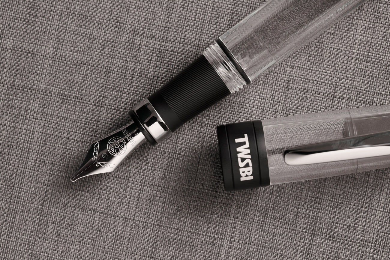 TWSBI Diamond 580ALR Fountain Pen - Black - Piston Filler - Demonstrator - Made in Taiwan nib detail