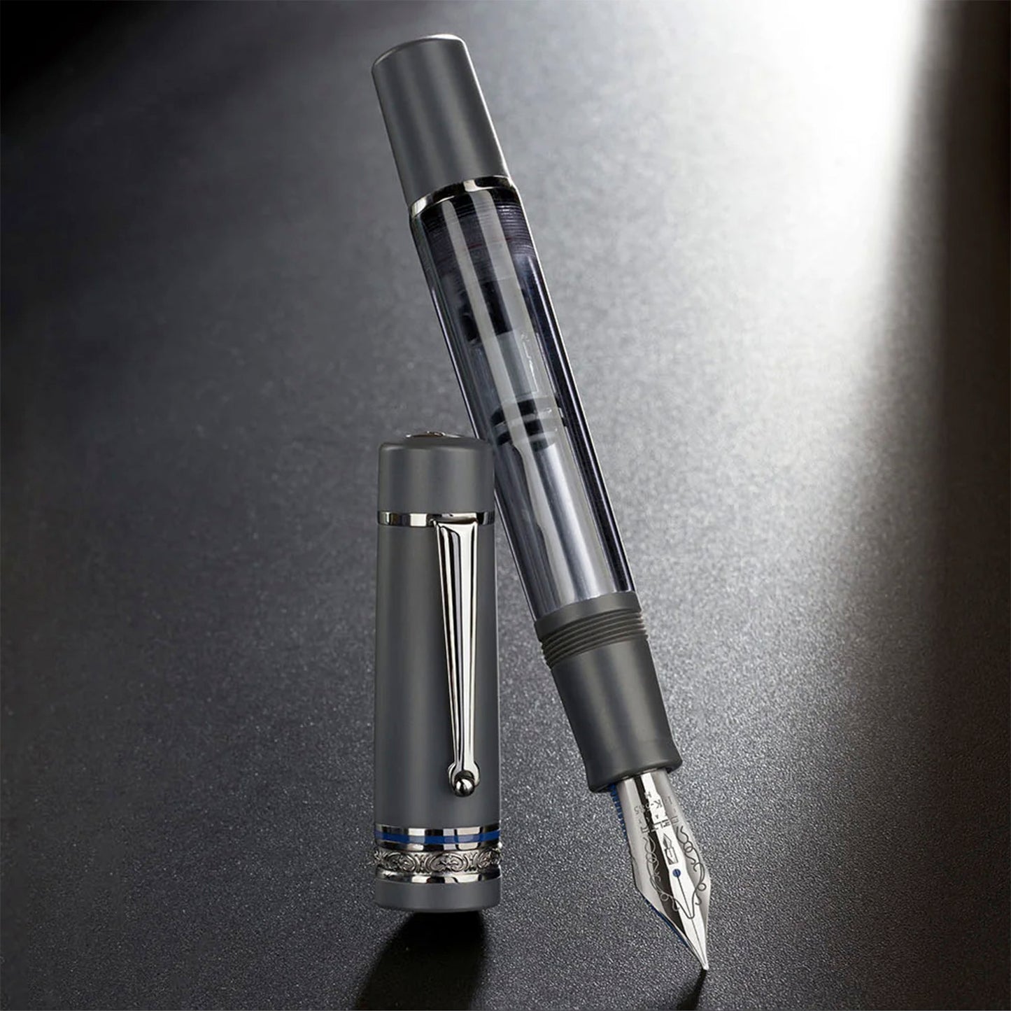 Delta Prestige Fountain Pen - #8 14k nib - Limited Edition - Matte Grey Made in Italy lifestyle