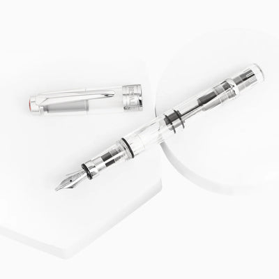 TWSBI Diamond 580 Fountain Pen - Clear - Piston Filler - Demonstrator - Made in Taiwan uncapped