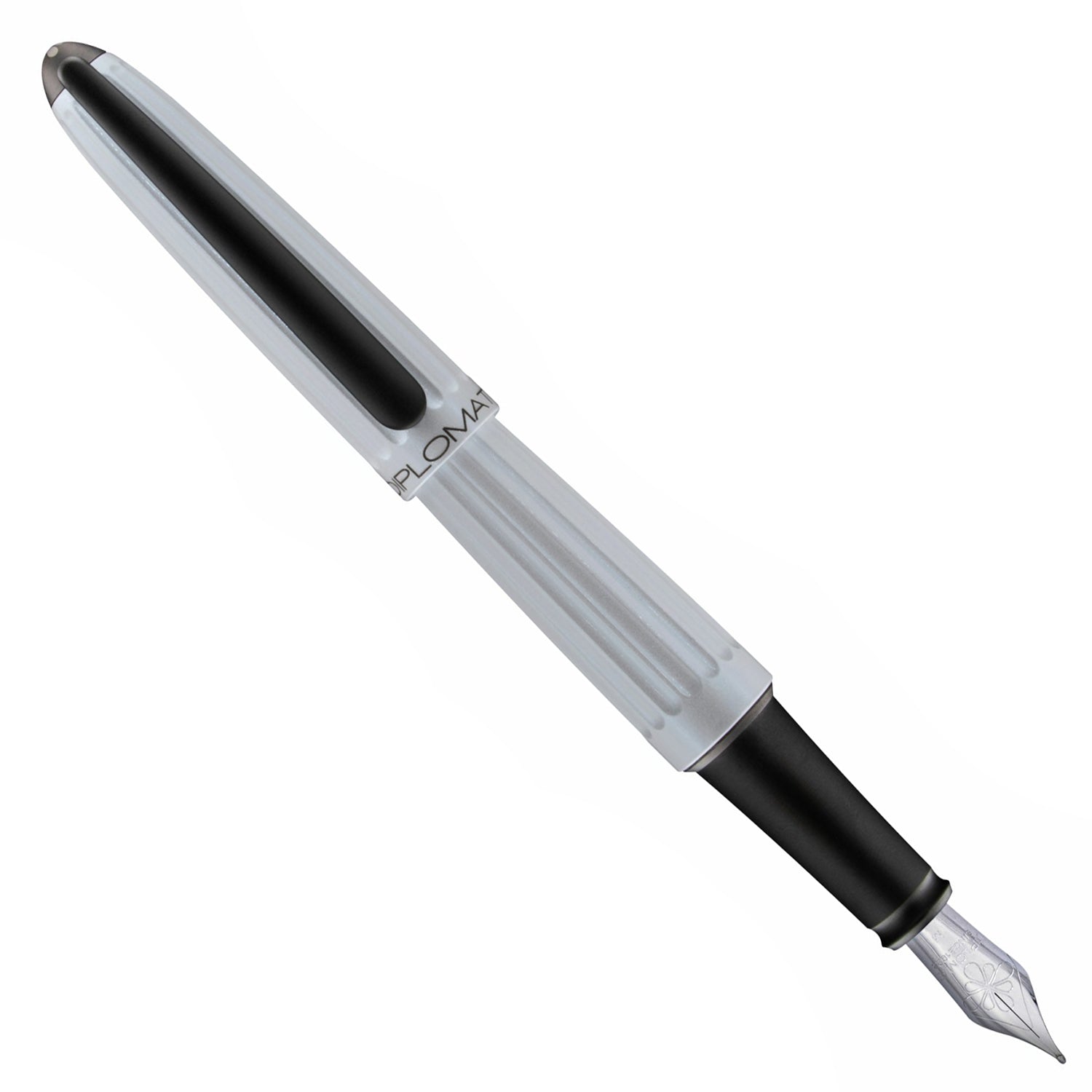 Diplomat Aero Fountain Pen - Lacquered White - Made In Germany