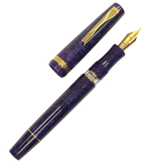 Gioia Metis 2.0 Fountain Pen - Purple - Made in Italy uncapped