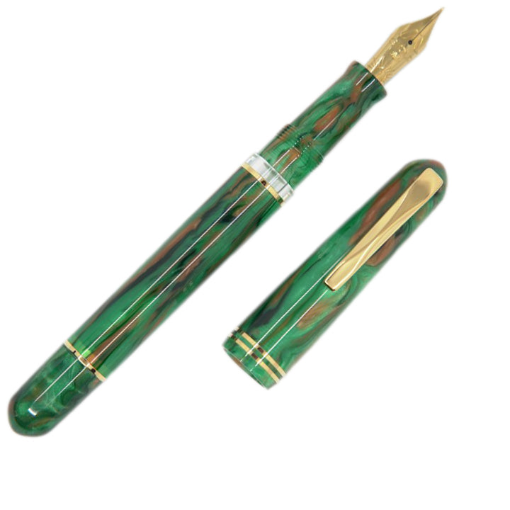 Gioia Metis Fountain Pen - Verde D'Oriente - Gold Trim uncapped