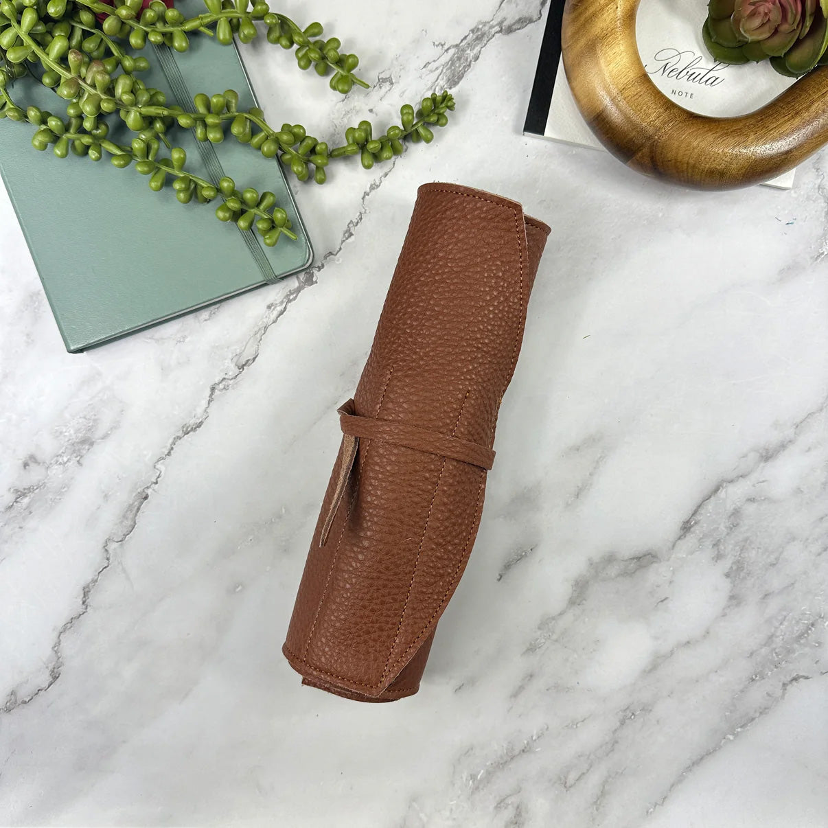 Girologio Leather 10 Pen Roll Case - Rustic Saddle - Made in the USA lifestyle