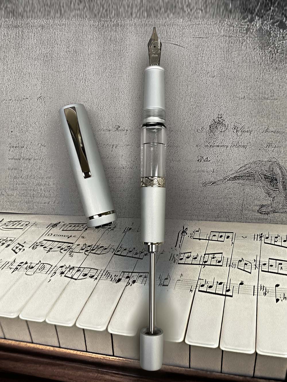 Gioia Luminosa Fountain Pen - Aluminum - Rhodium Trim Made in Italy lifestyle