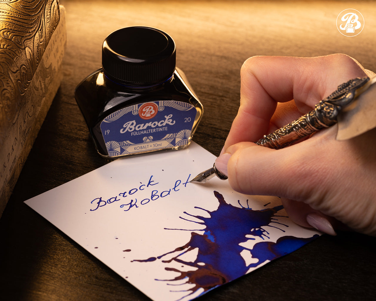 Octopus Fluids Barock 1920 Fountain Pen Ink - 30 ml Bottle - Kobalt  lifestyle 2