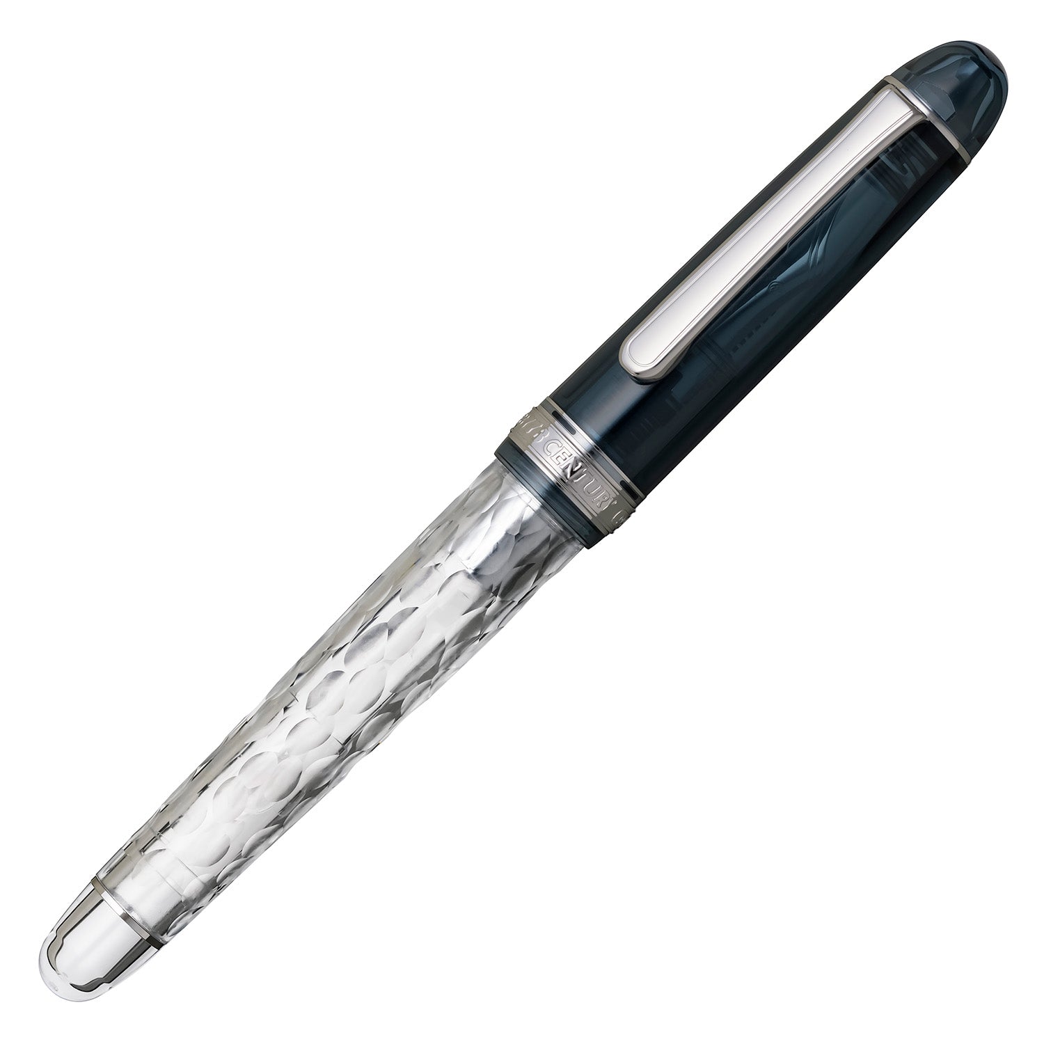 Platinum Uroko-Gumo Fountain Pen Capped