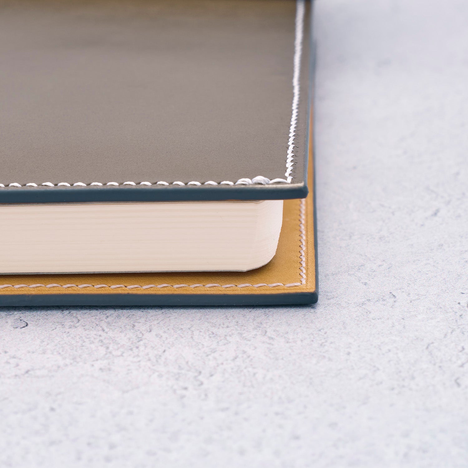 The Paper Mind Notebook Cover - A5 - Hand-Stitched Buttero Leather - Taupe -edge detail