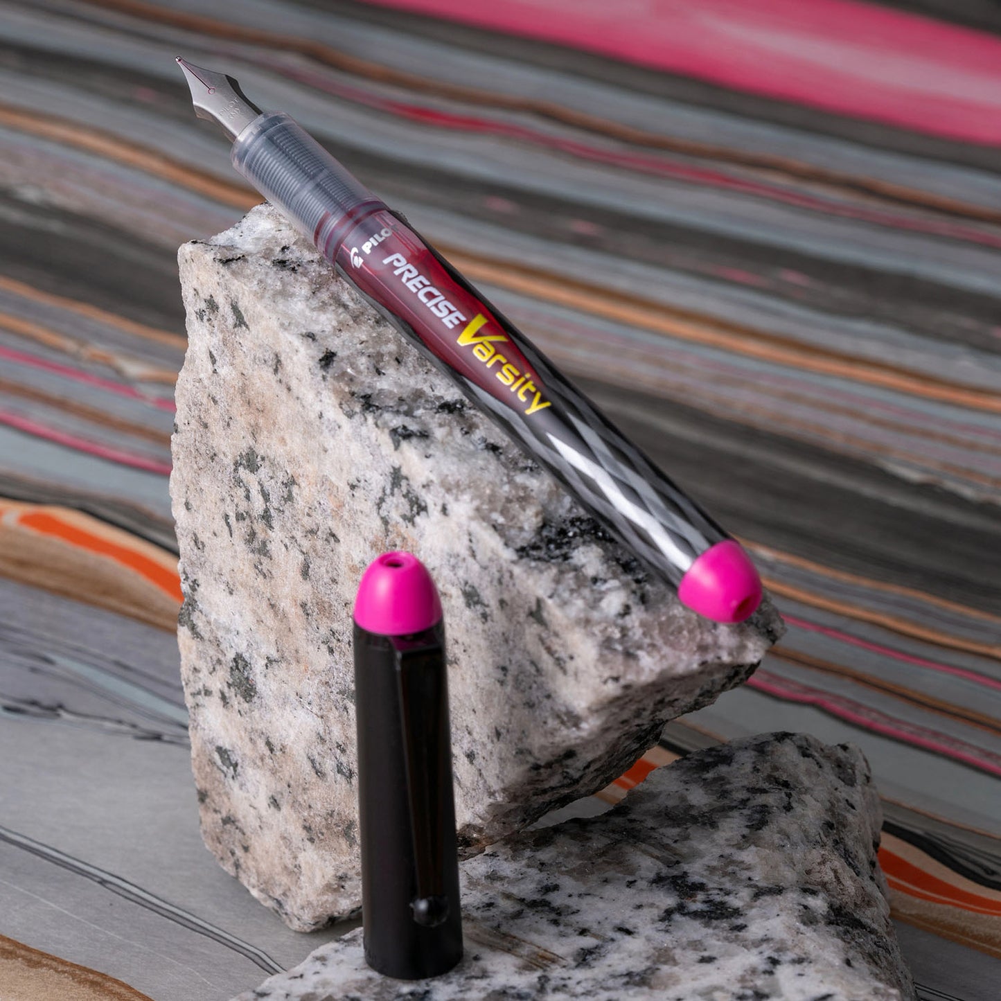 Pilot Varsity Disposable Fountain Pen - Pink marble