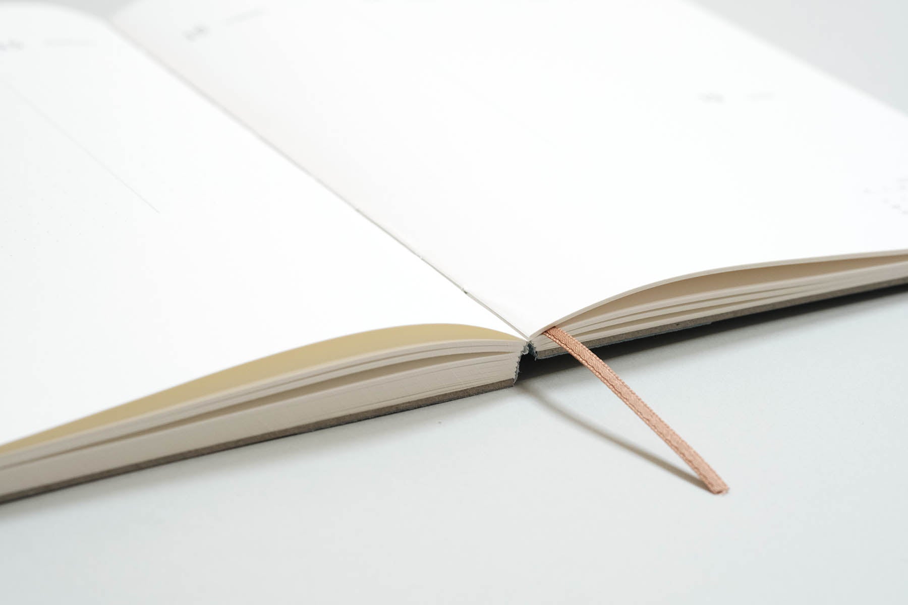 Klasyk 2026 Calendar Fountain Pen Friendly Calendar open